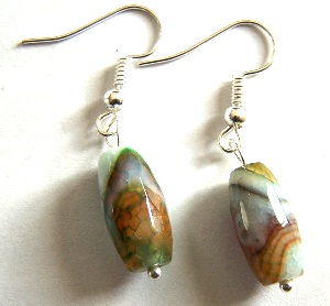 Boucles d'oreilles Perles d'Agates ocres, vertes et blanches