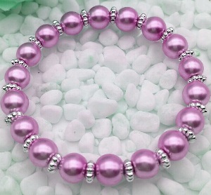 Bracelet Perles nacrées violettes mauves